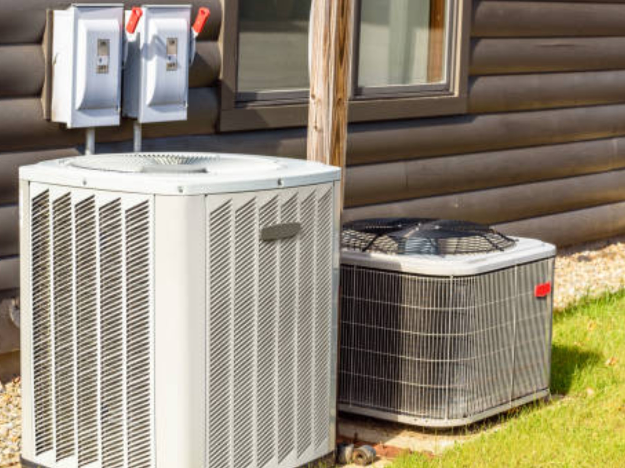 Heating and cooling system maintenance by HVAC contractor Mounds OK